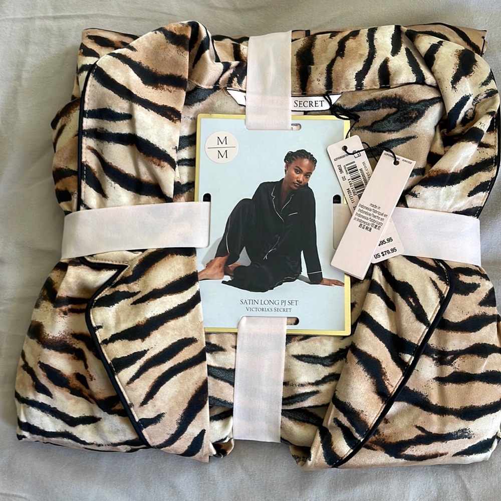 NEW!  Victoria Secret Satin Pajama set Tiger